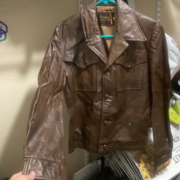Vintage Leather Jacket - Picture 2 of 5